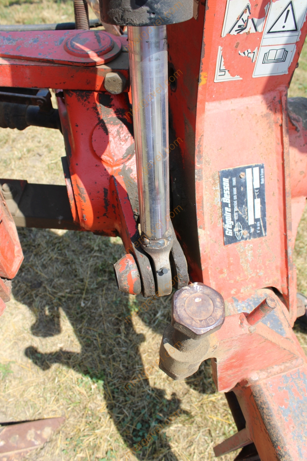 Eke - Gregoire Besson 12