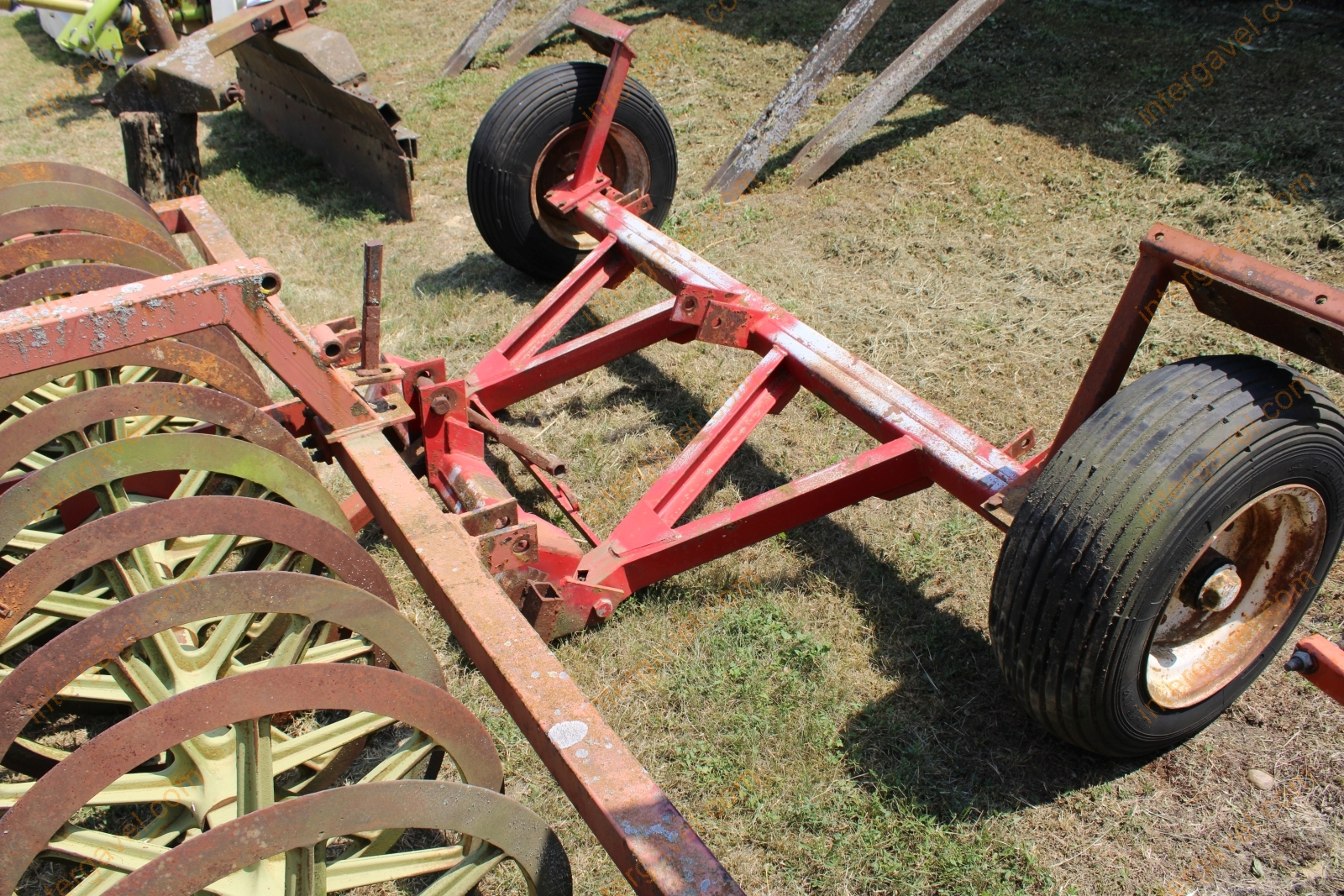 Szántás elmunkáló 9