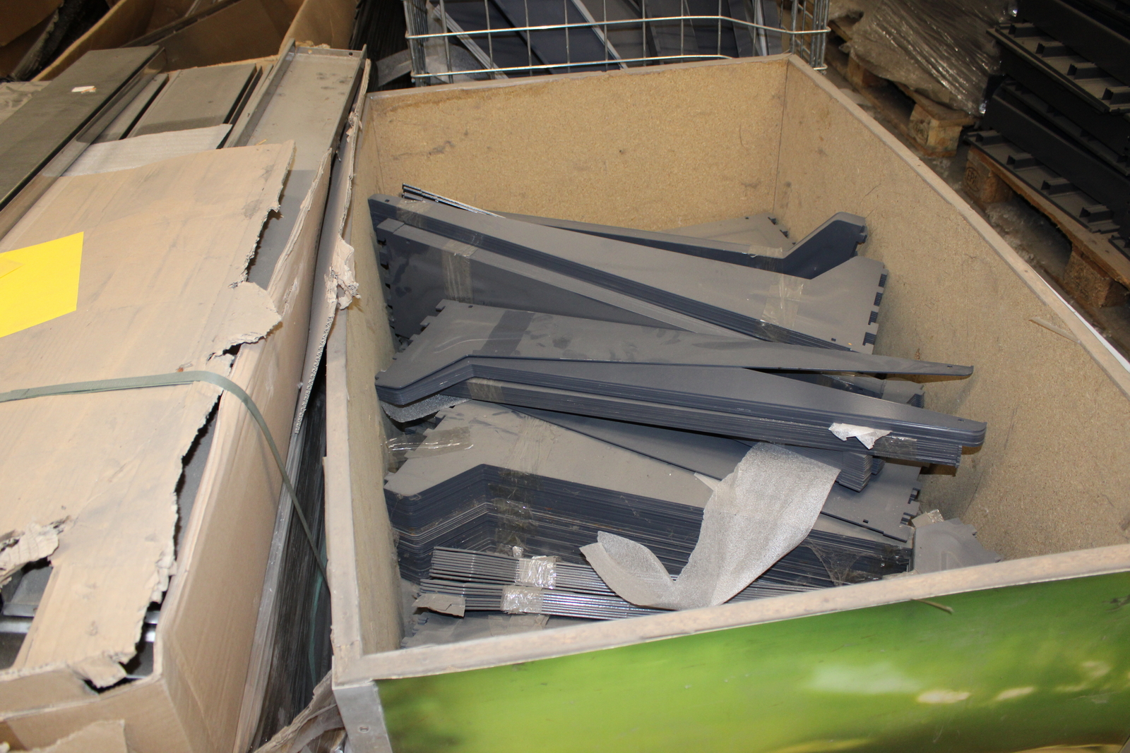 Bolti polc (1,8m) 24