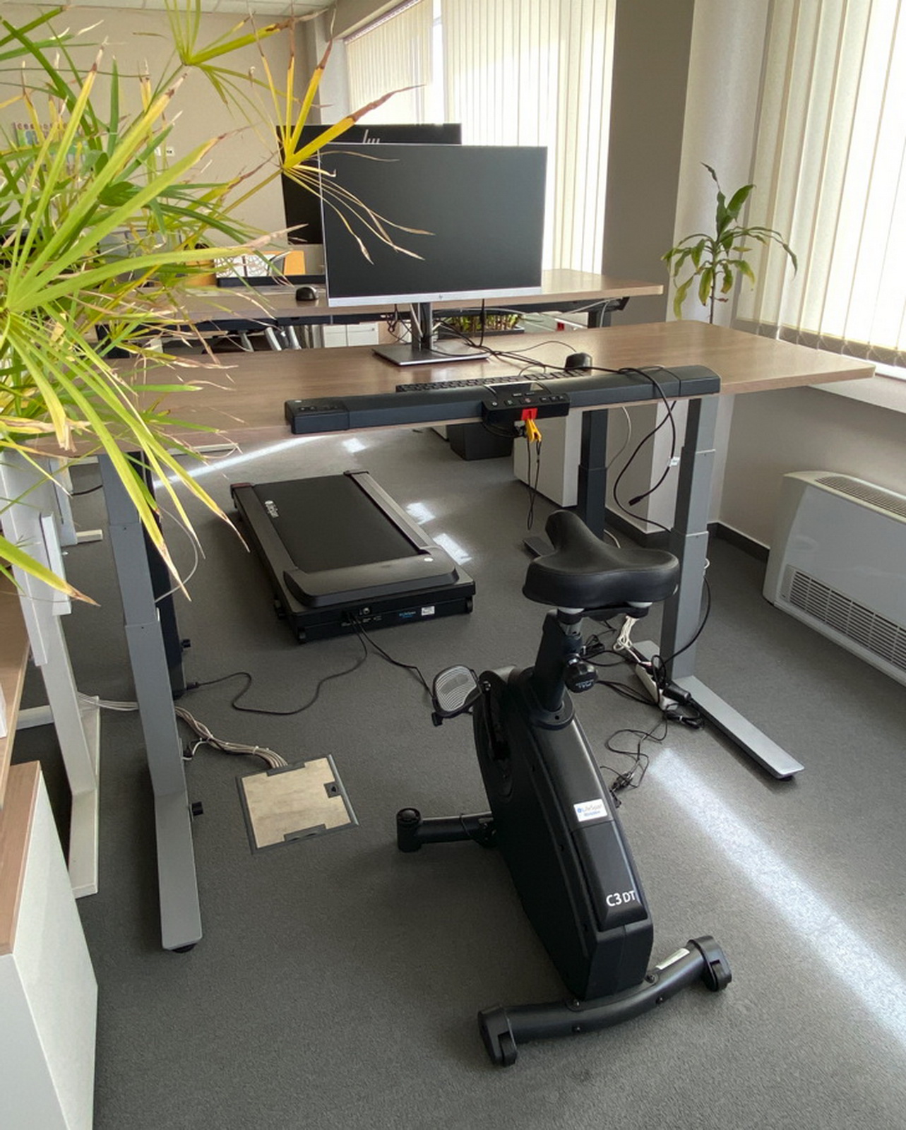 Sport Asztal kerékpárral 1