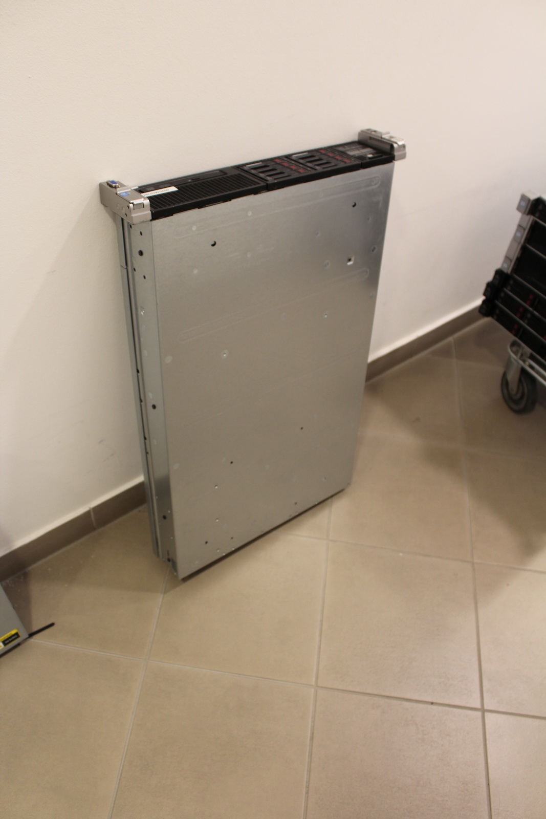 Szerver ( HP ProLiant DL380p Gen8) 5