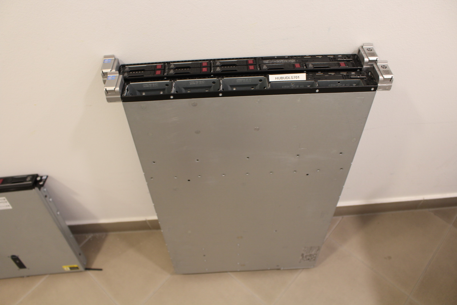 Szerver (HP ProLiant DL360p Gen8) 5