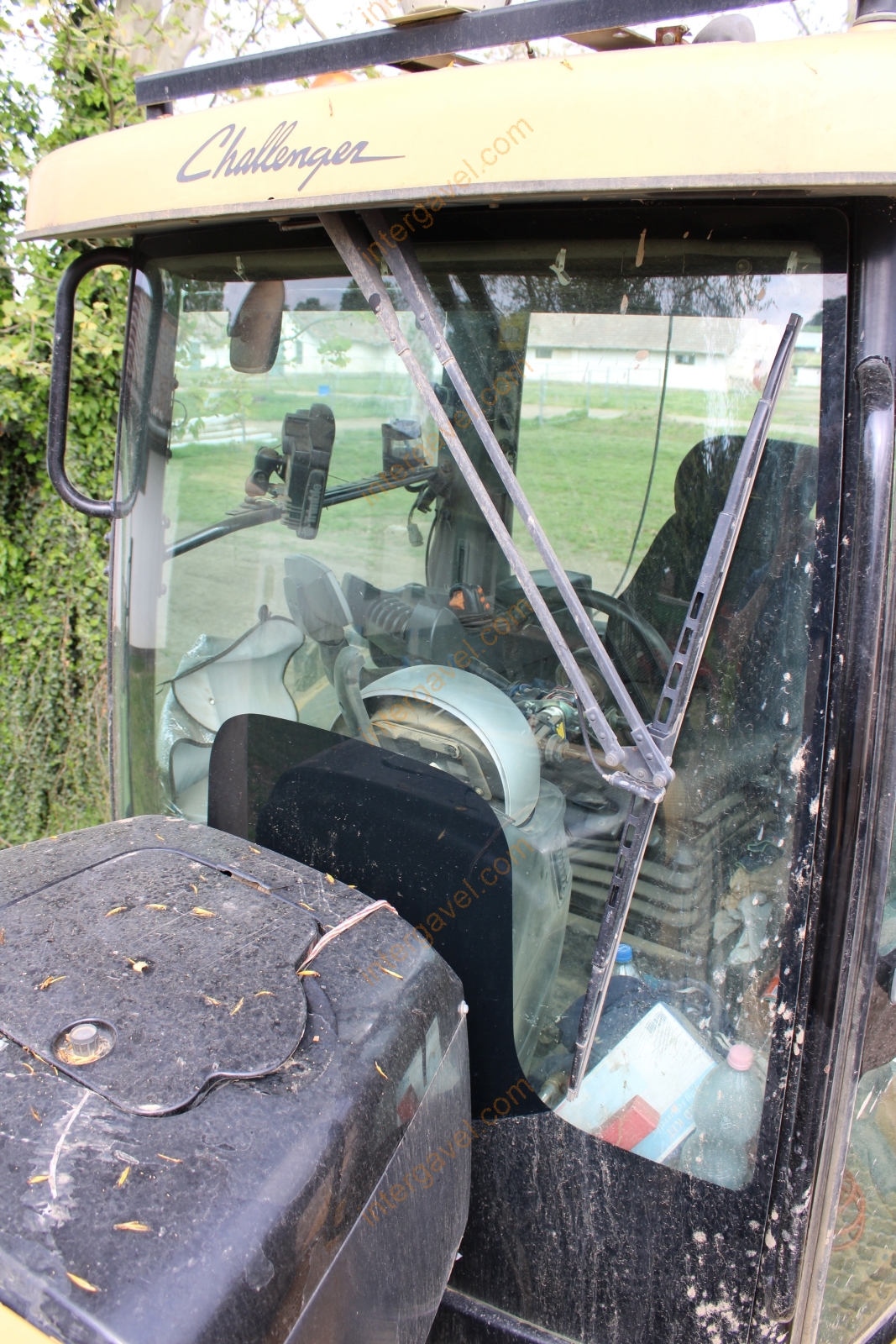 Traktor - Challenger  37