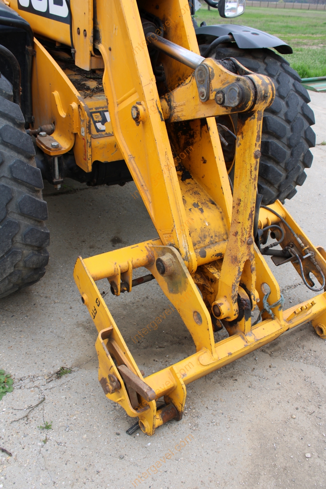 Teleszkópos rakodó - JCB 13