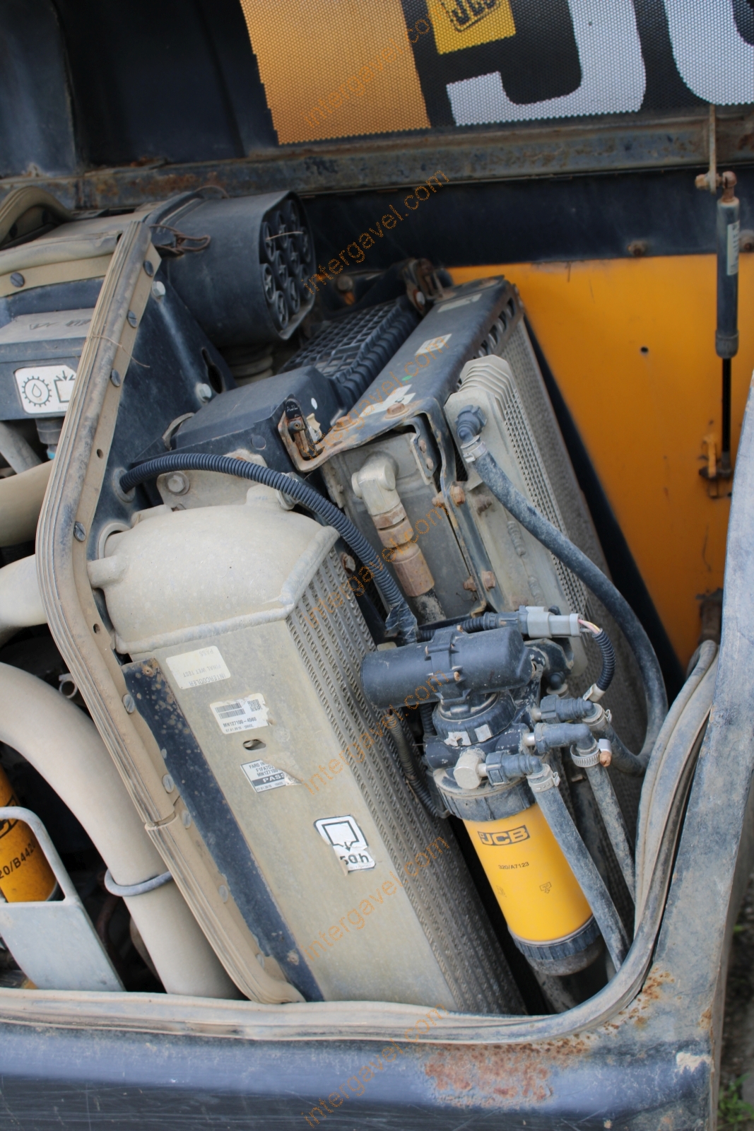 Teleszkópos rakodó - JCB 17