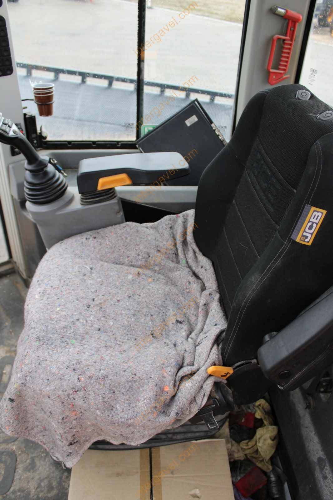 Homlokrakodó - JCB 45