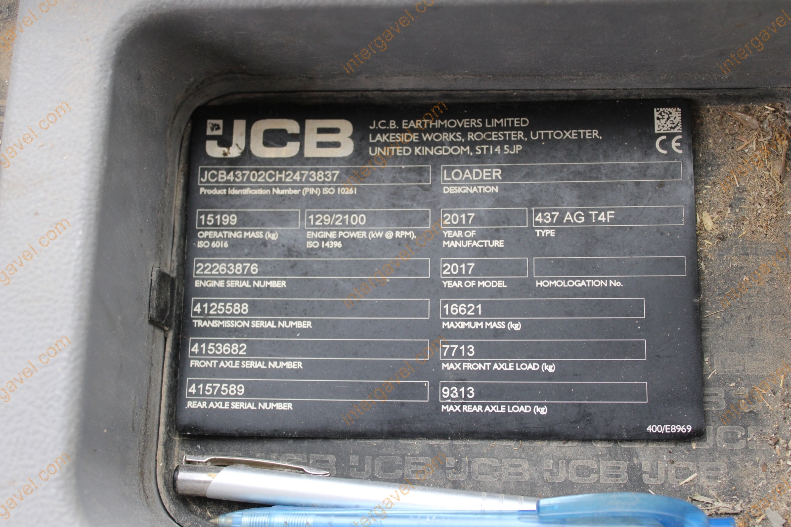 Homlokrakodó - JCB 51