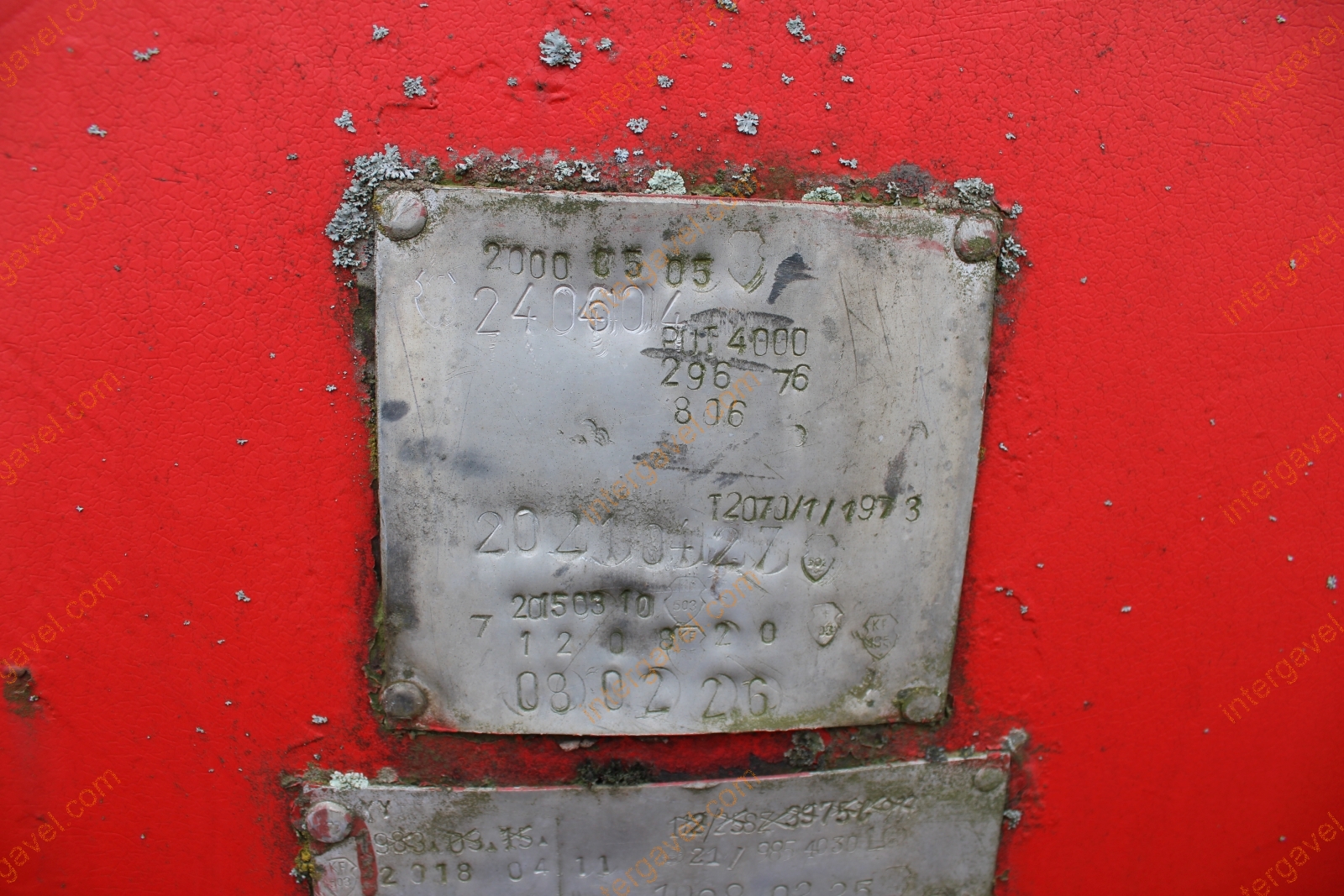 Üzemanyag szállító pótkocsi 17