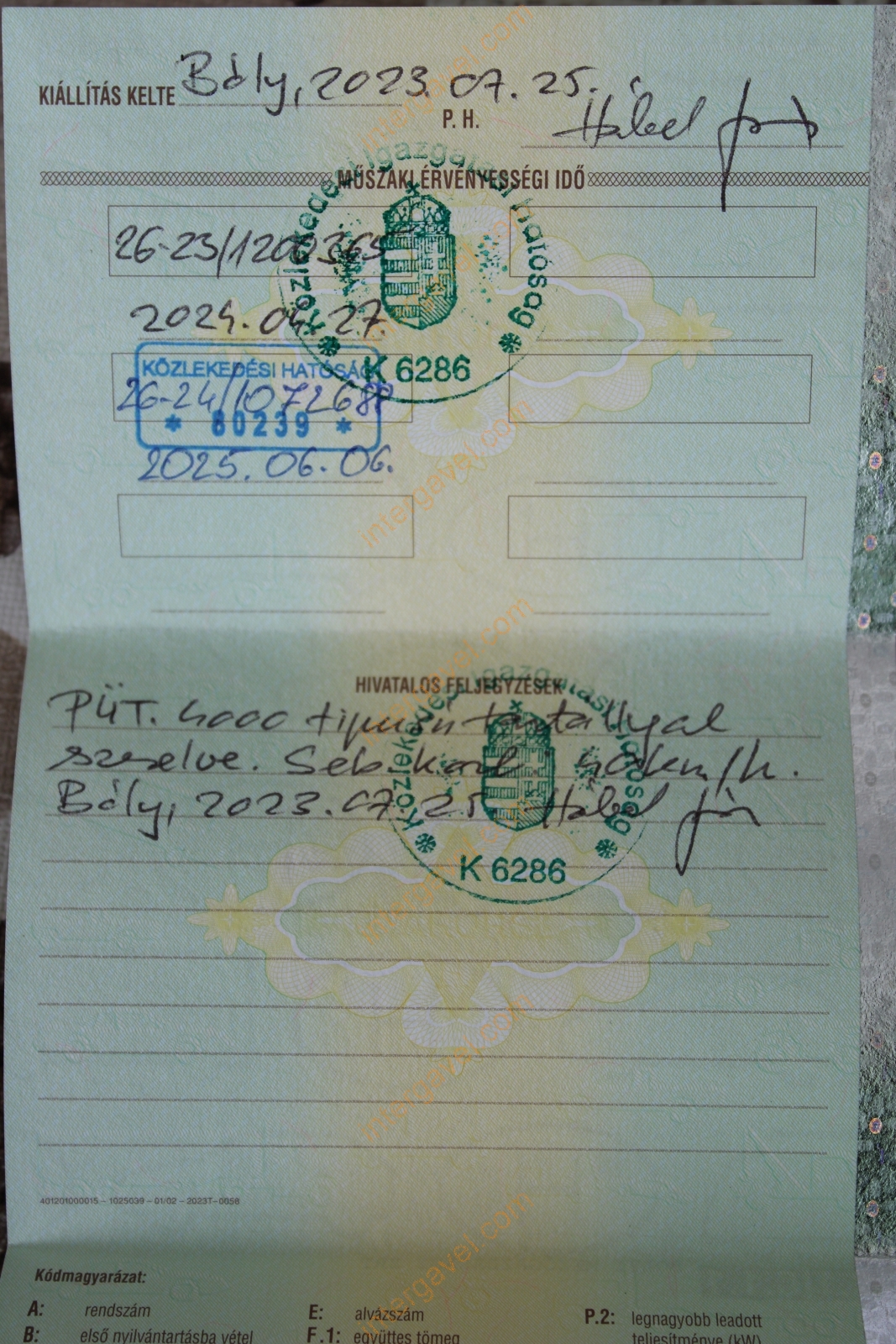 Üzemanyag szállító pótkocsi 19