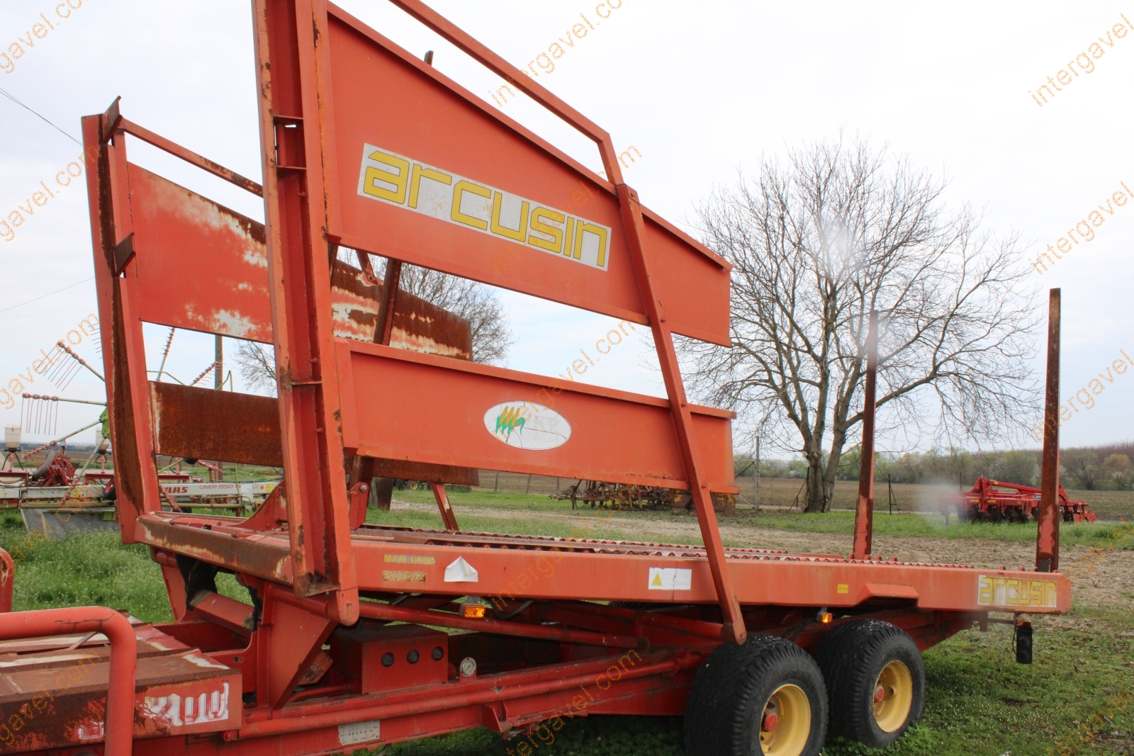 Bálafelszedő - Arcusin 8