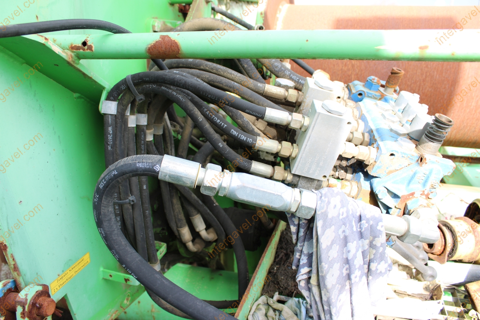 AG BAG silótöltő 17