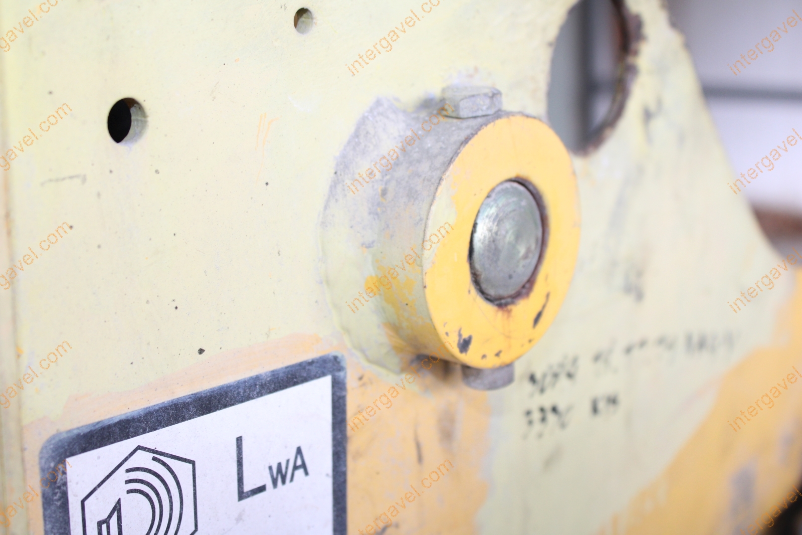 Csúszókormányzású rakodó - GEHL 17