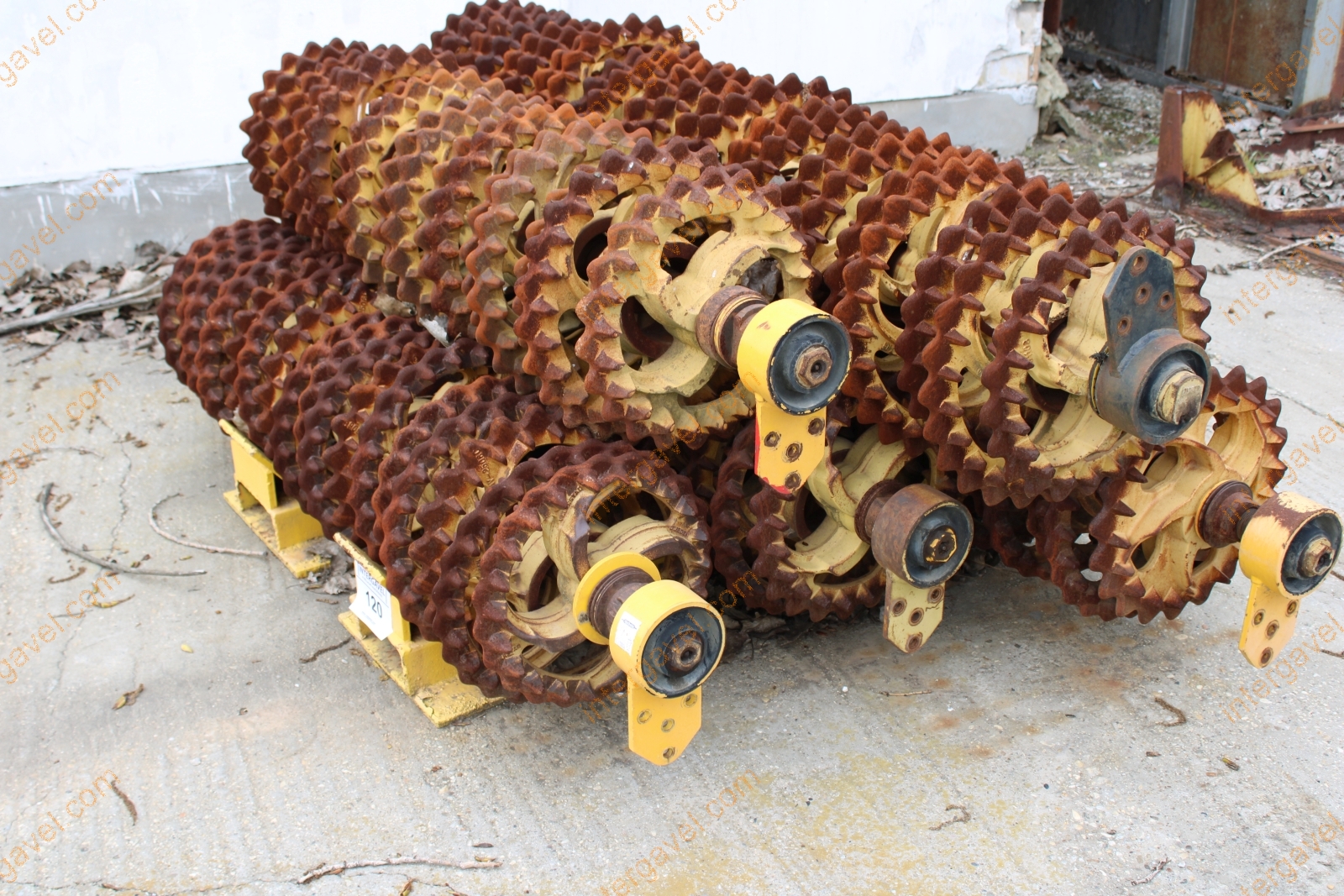 Bontott rögtörő-tömörítő (Crosskill) hengersor 2