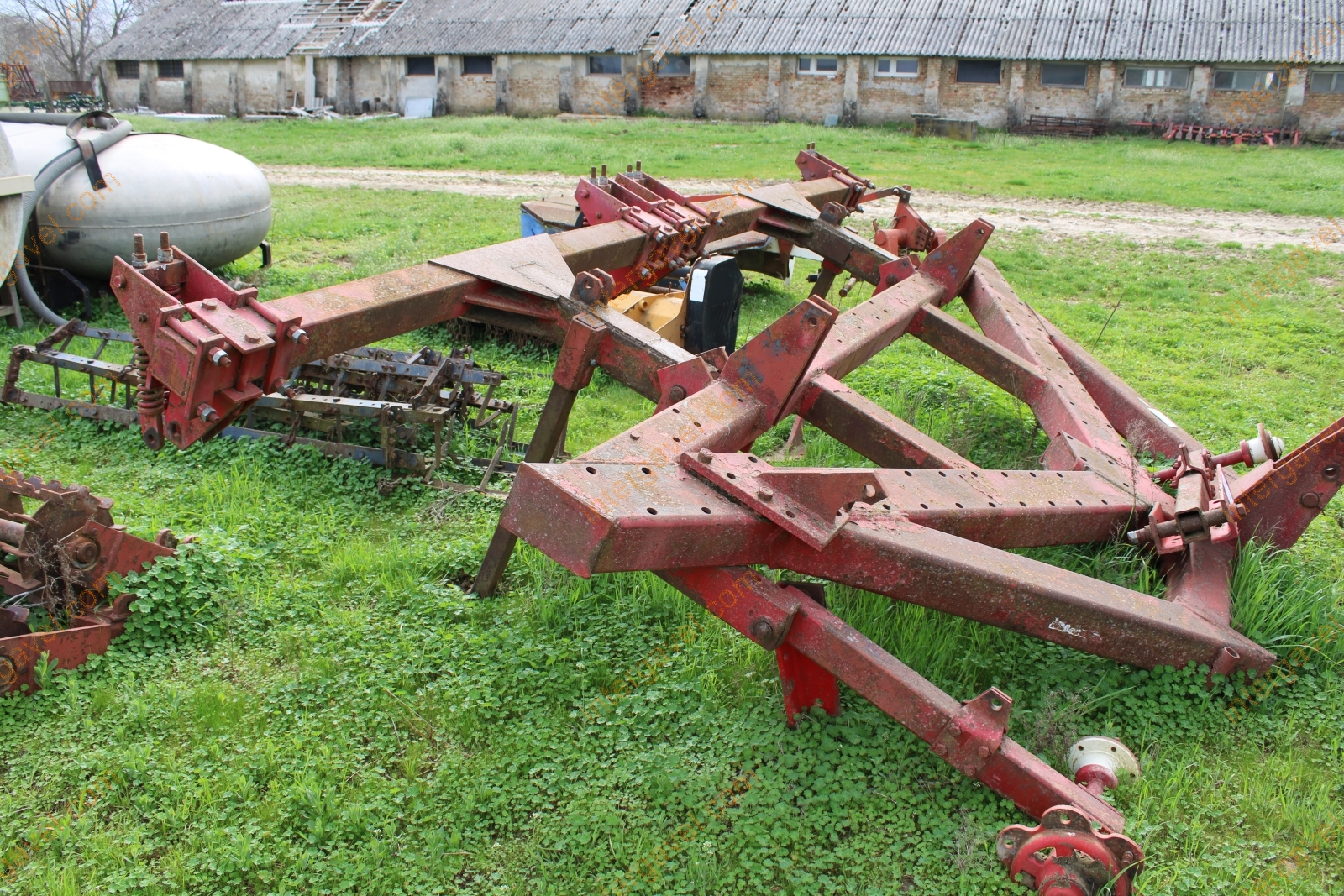 Talajlazító - váz 5