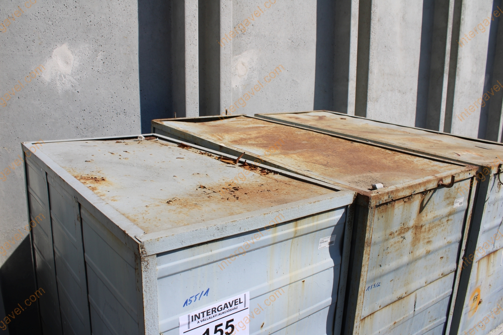 Öltöző szekrény 6