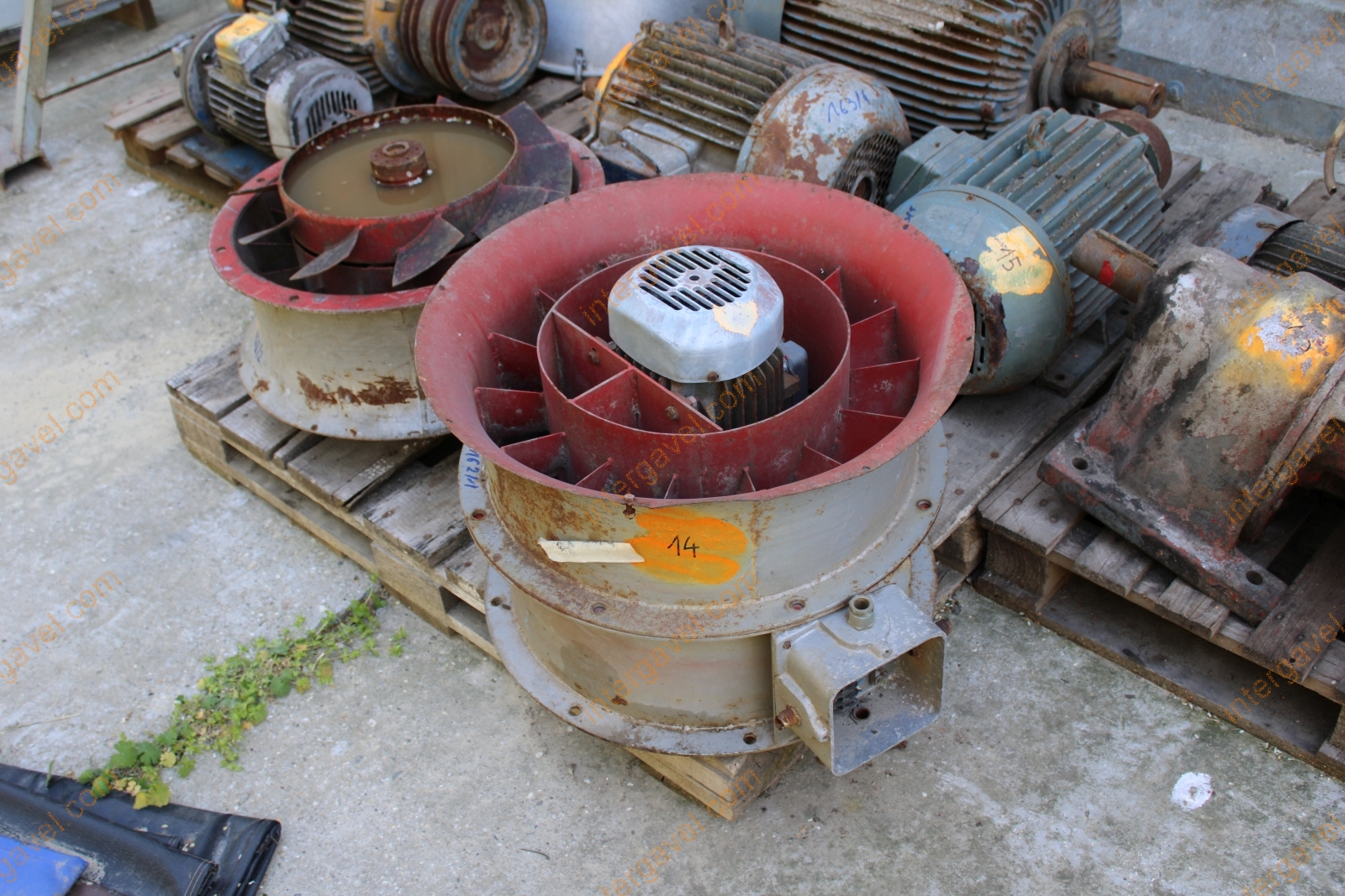 Axiálventilátor  2