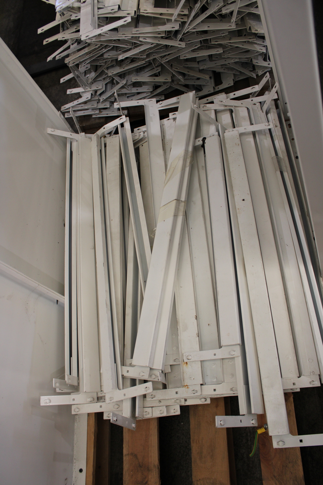 Polcos állvány elemek 25