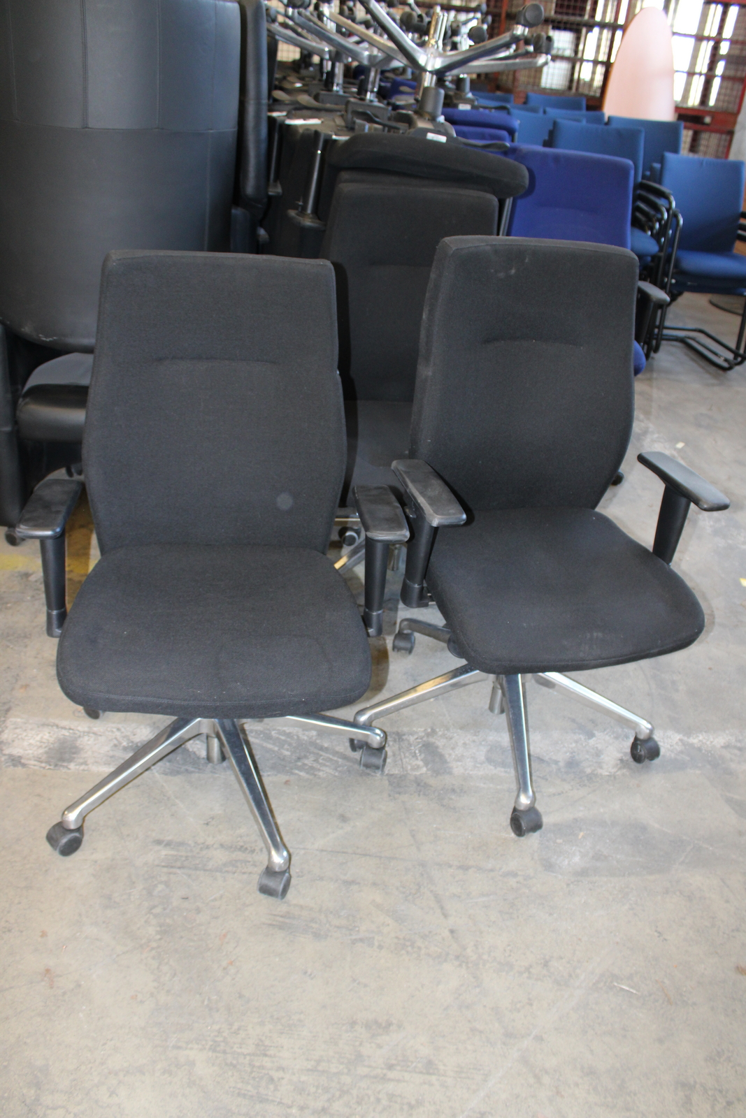 Irodai szék (Orlando-fekete) 4