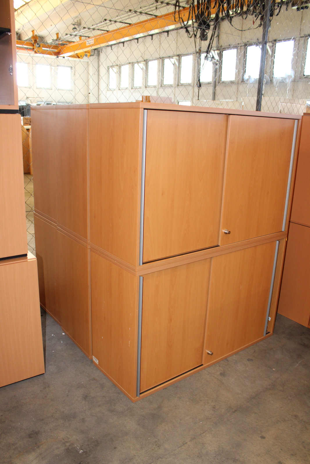 Polcos szekrény (Svoboda- alsó és felső szekrény) 6