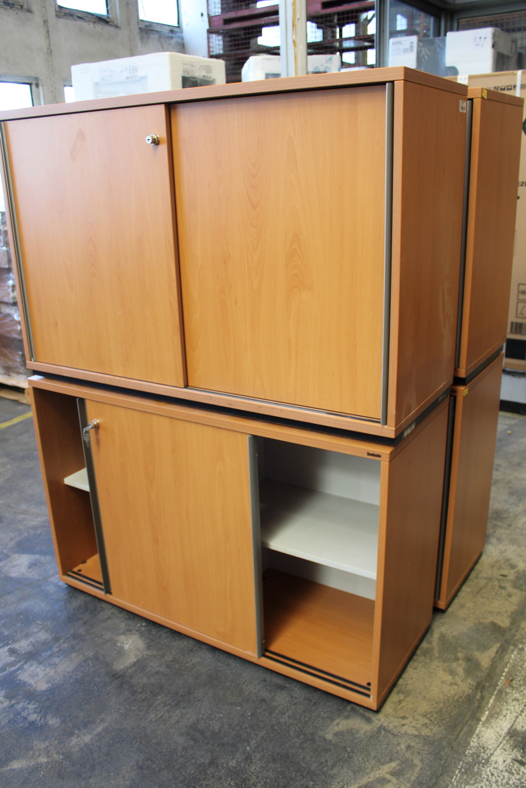 Polcos szekrény (Svoboda-alsó szekrény) 4