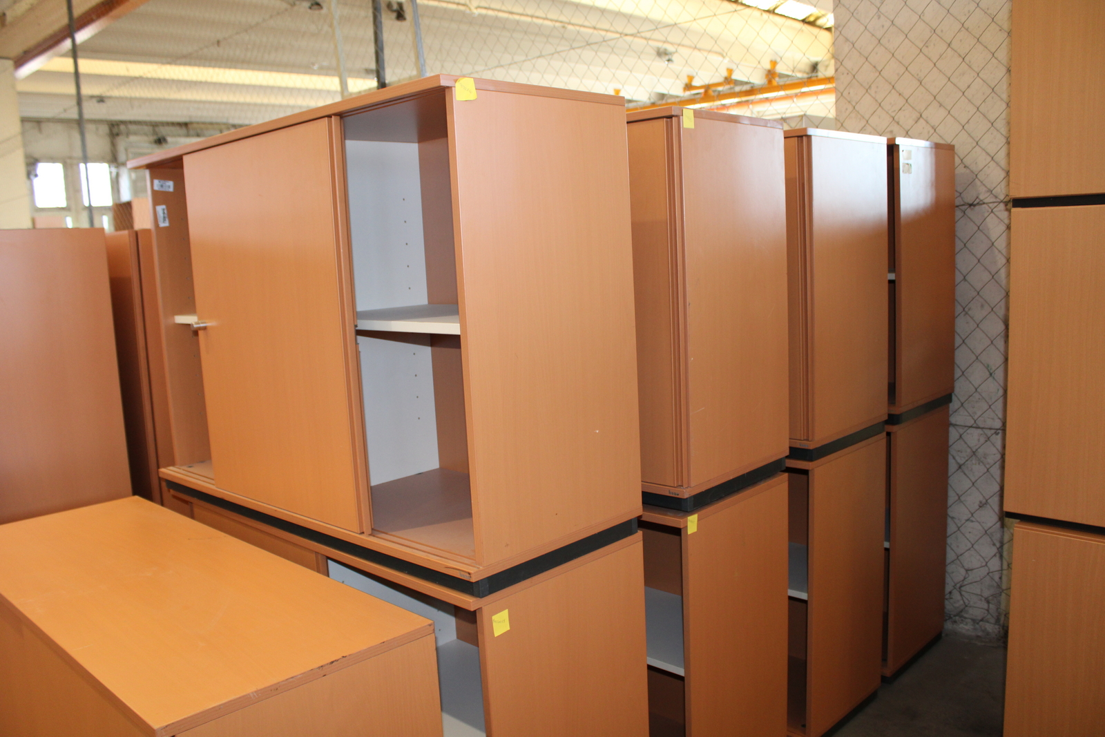 Polcos szekrény (Bene-alsó és felső szekrény) 4