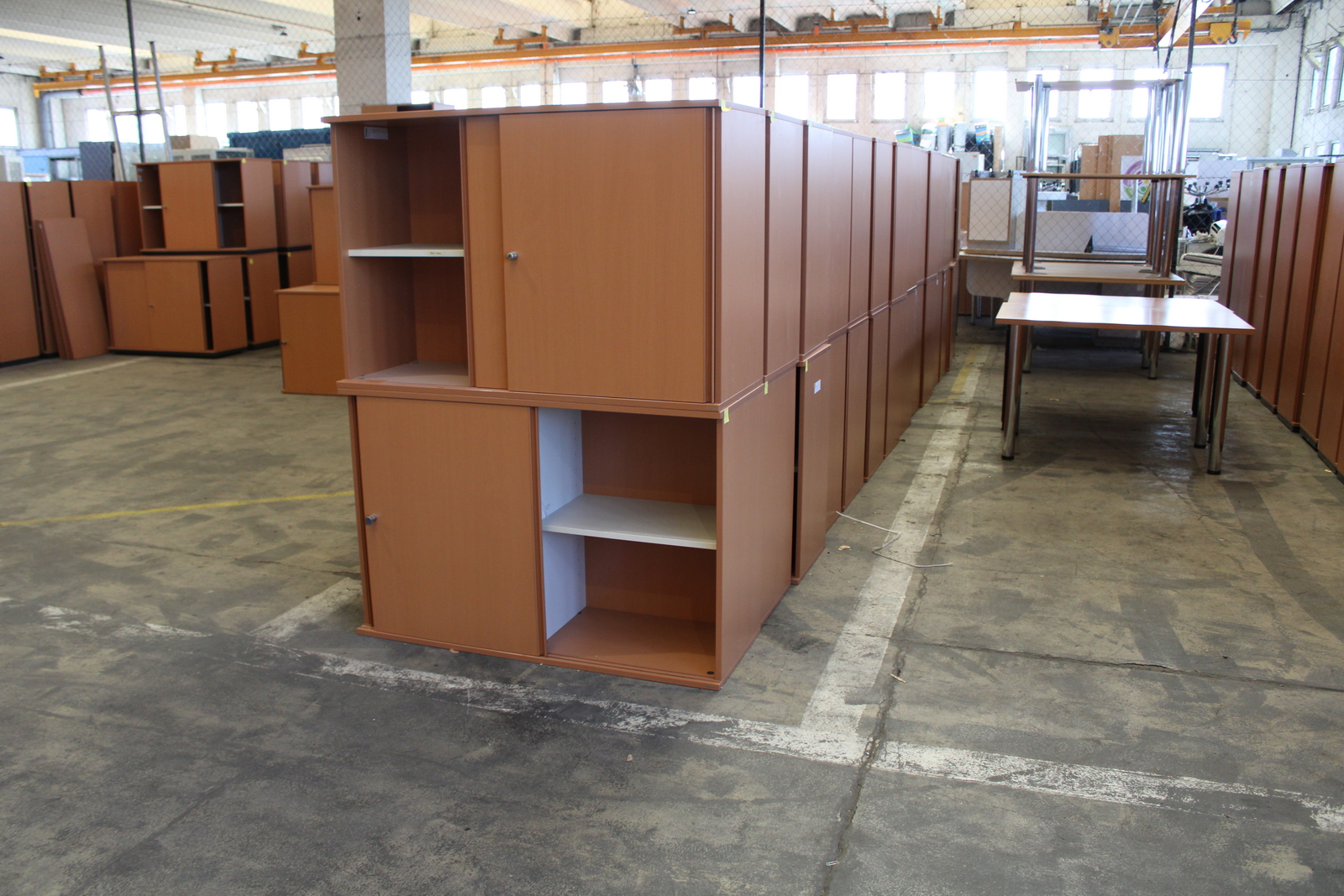 Polcos szekrény (Bene-alsó és felső szekrény) 10