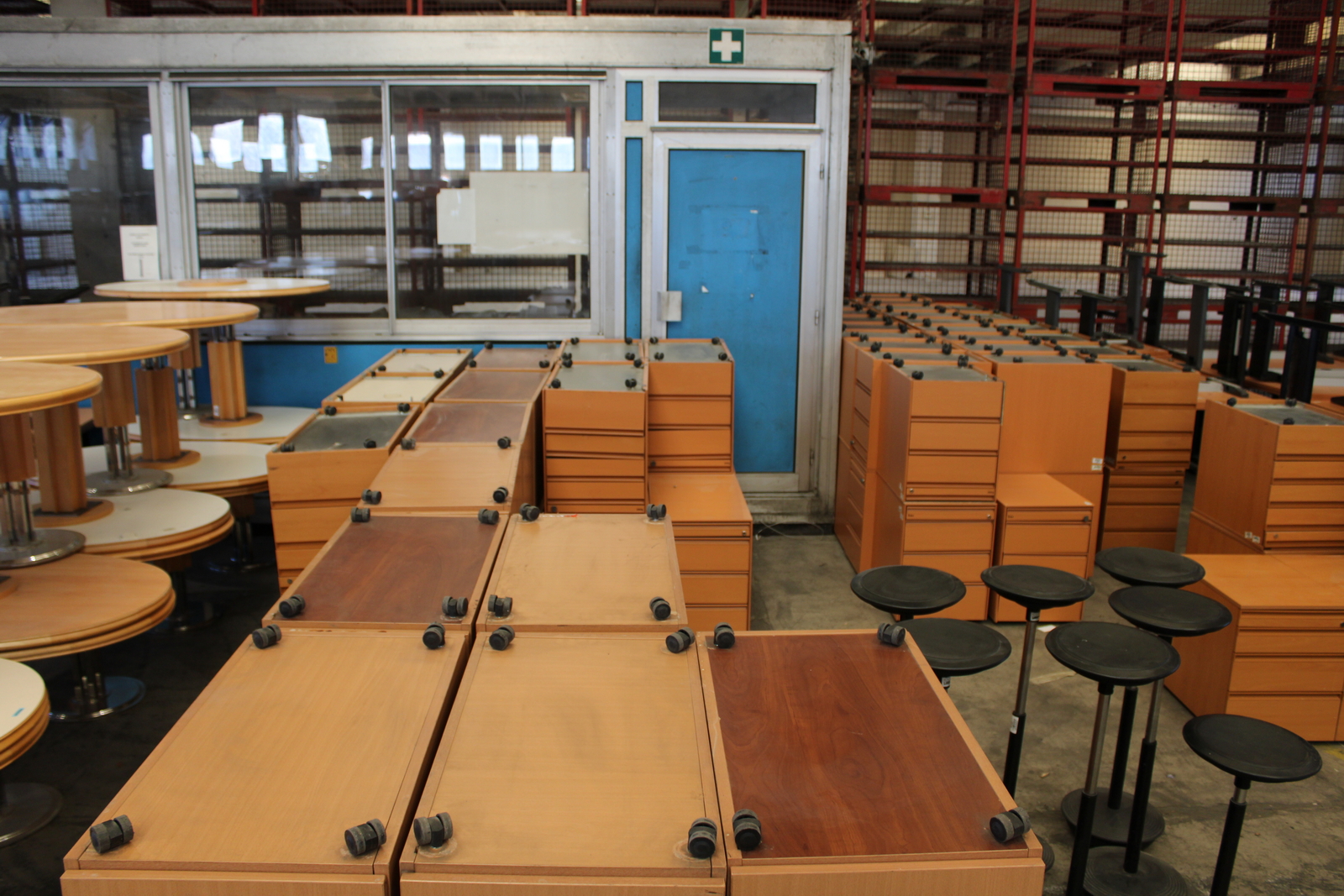 Vegyes konténerek 8