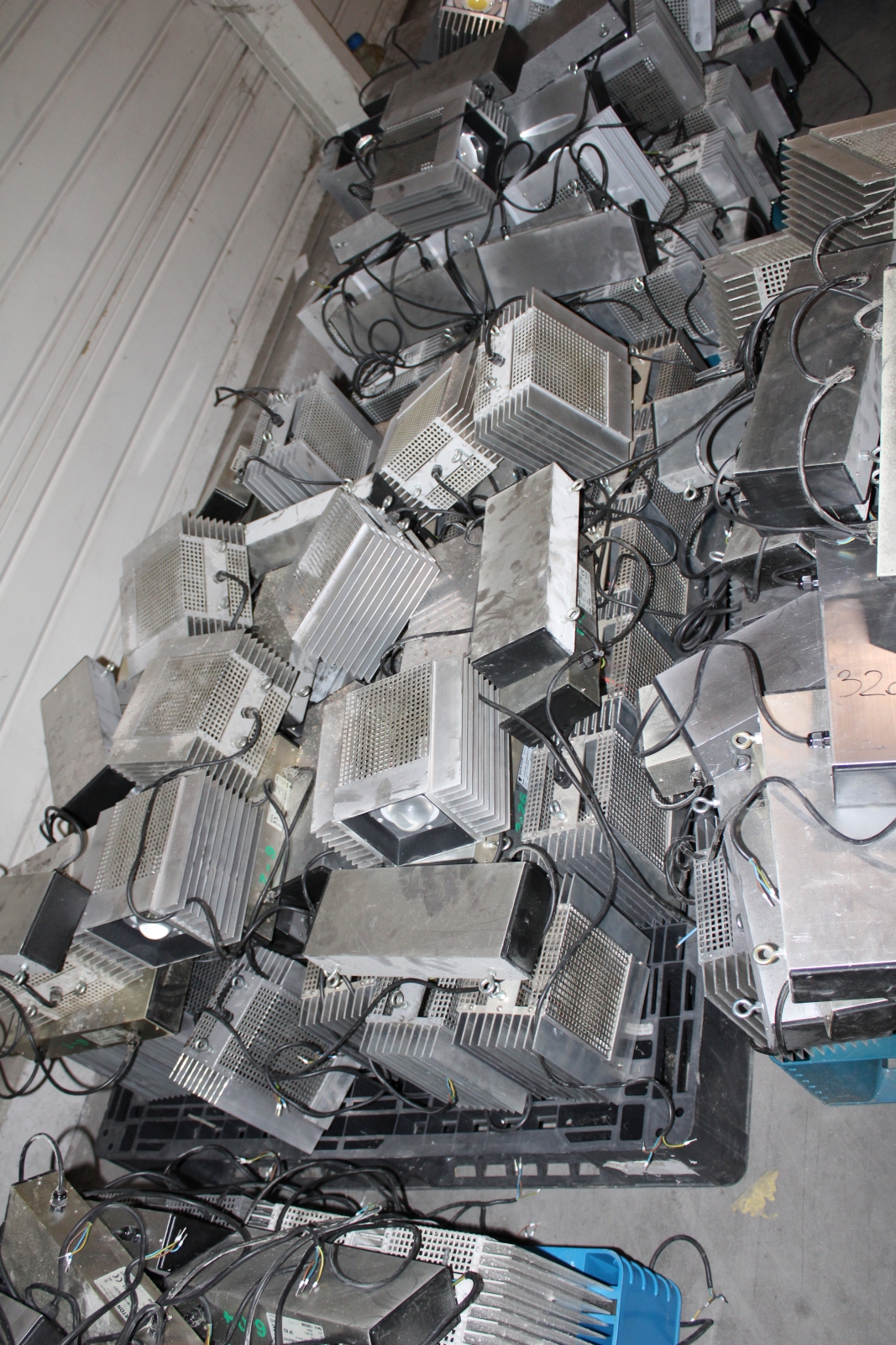 Berton higbay Led lámpa, driver-rel 4