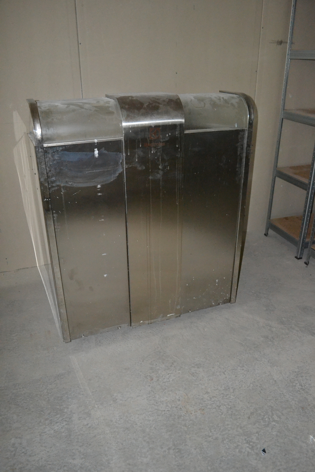 Mobil főzőállomás wokkal és főzőlappal 6