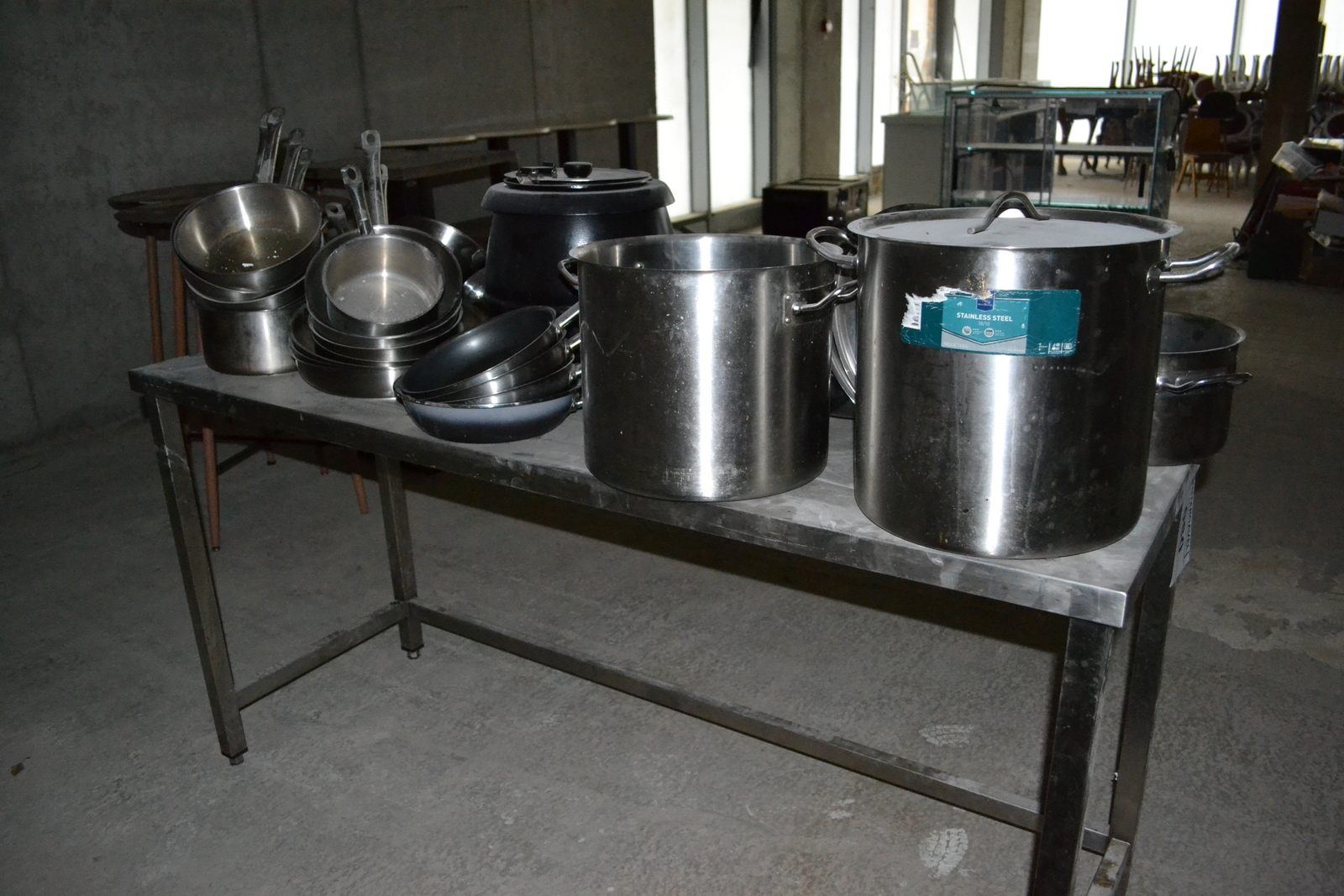 Edények és levesmelegentartó 3