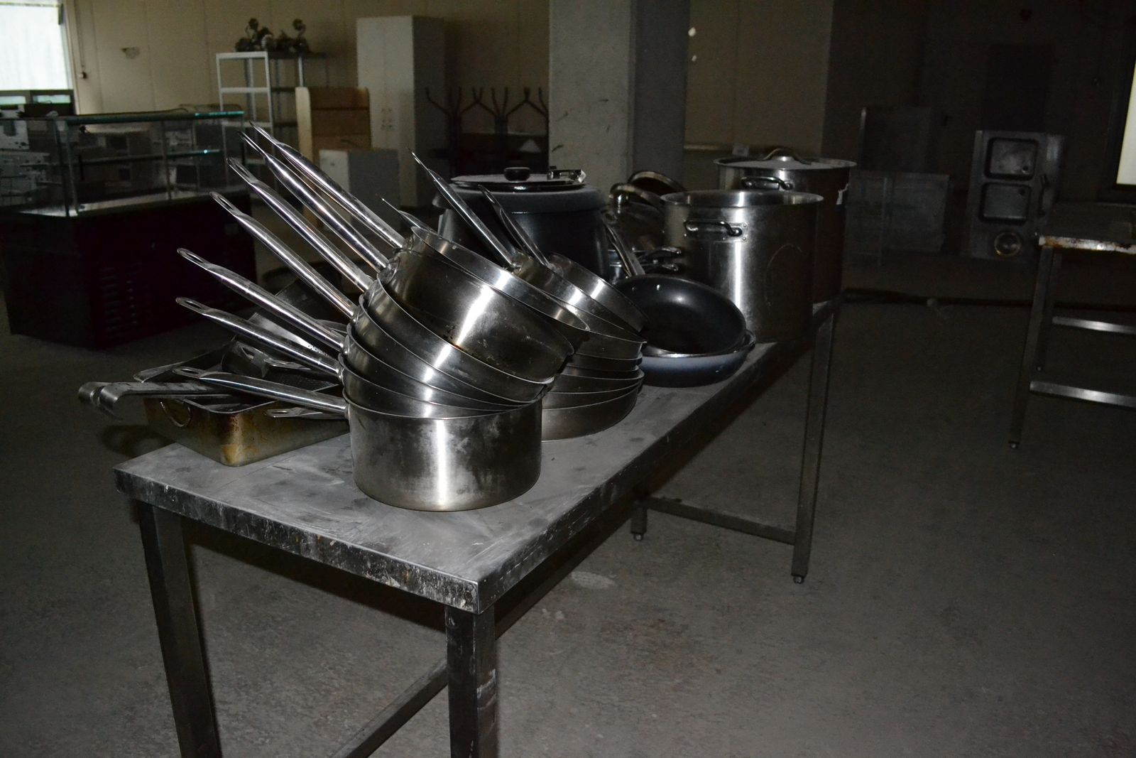 Edények és levesmelegentartó 6