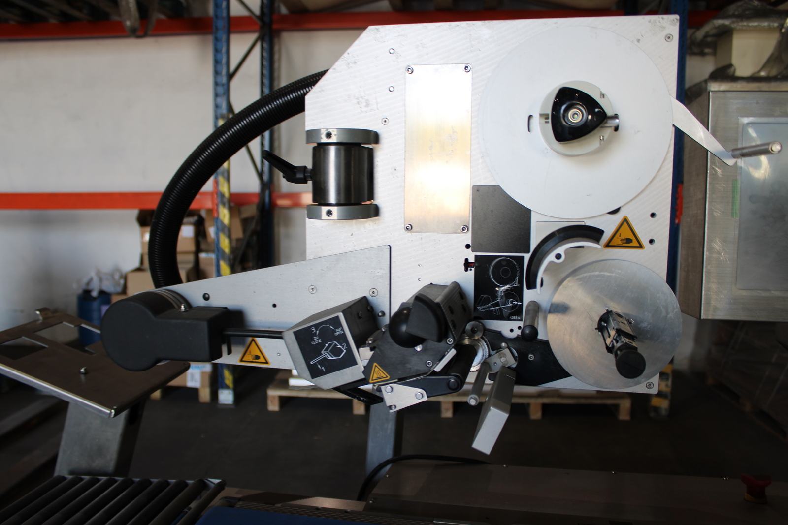 Automatikus mérő- és címkézőrendszer ESPERA ES 5911 7