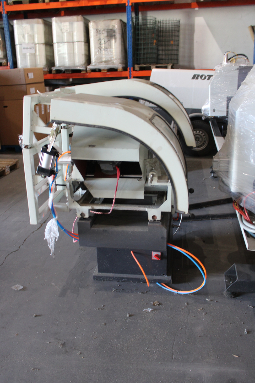 Kétfejes vágófűrész PVC profilokhoz BOHMAN Machinery 13