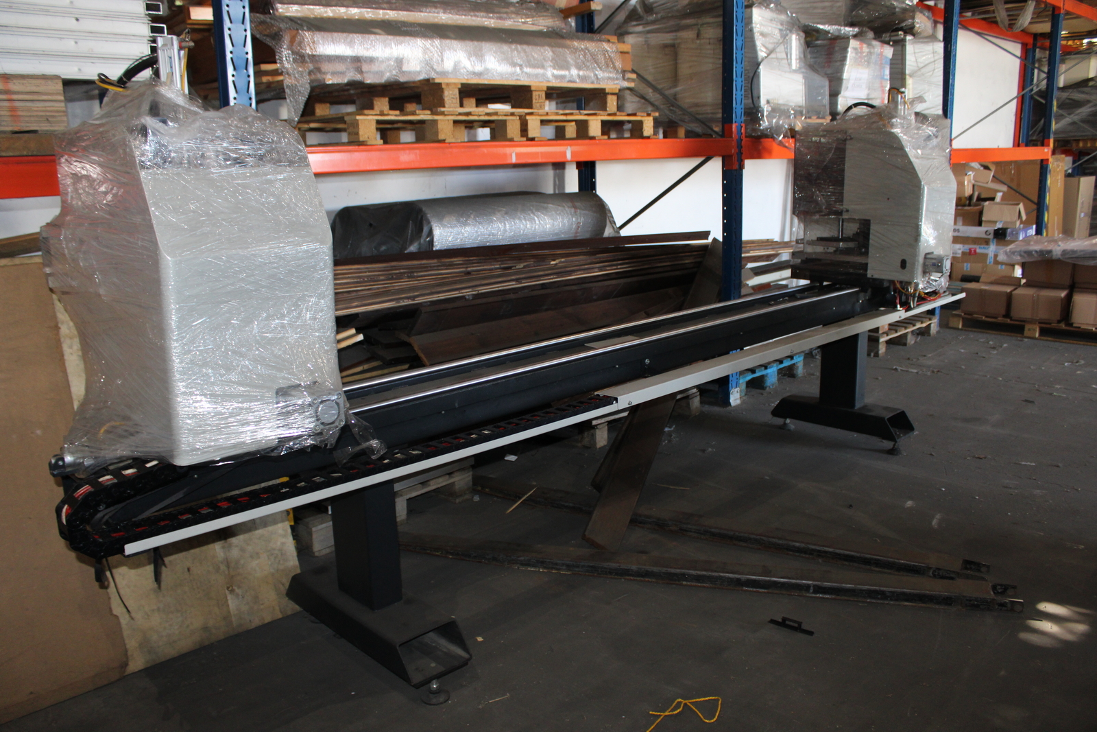 Kétfejes hegesztőgép műanyag profilokhoz Jullich Technologies JTG BB2030 3