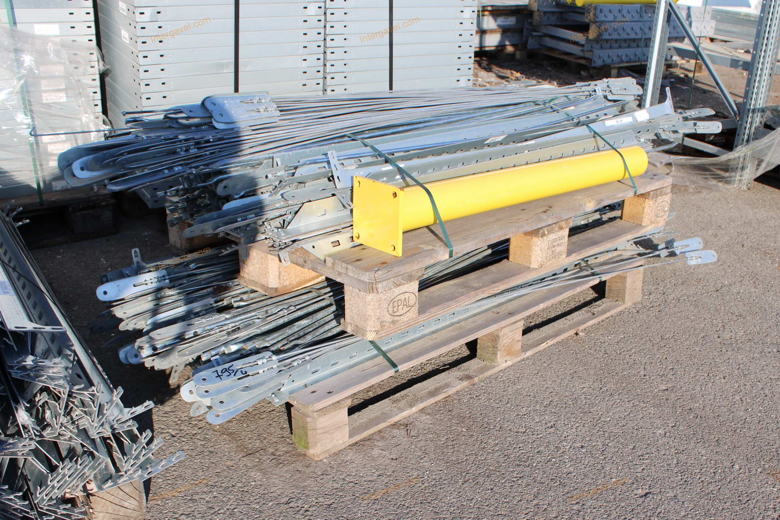 Polcos állvány elemek 25