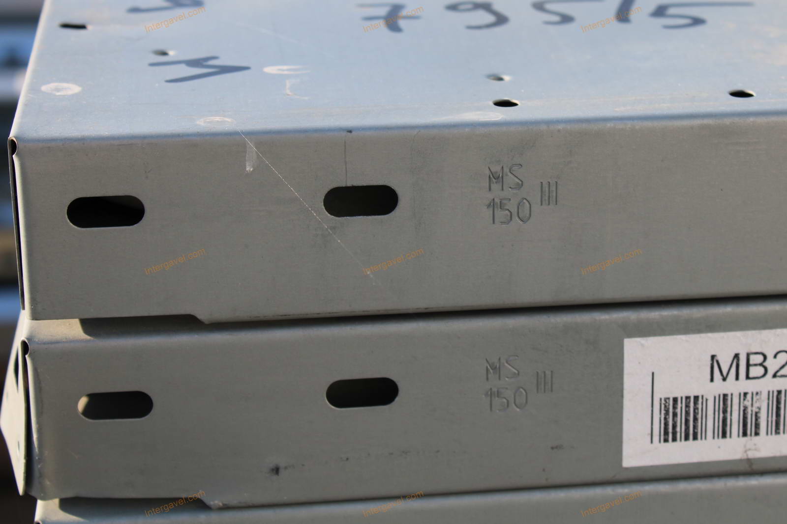 Polcos állvány elemek 31