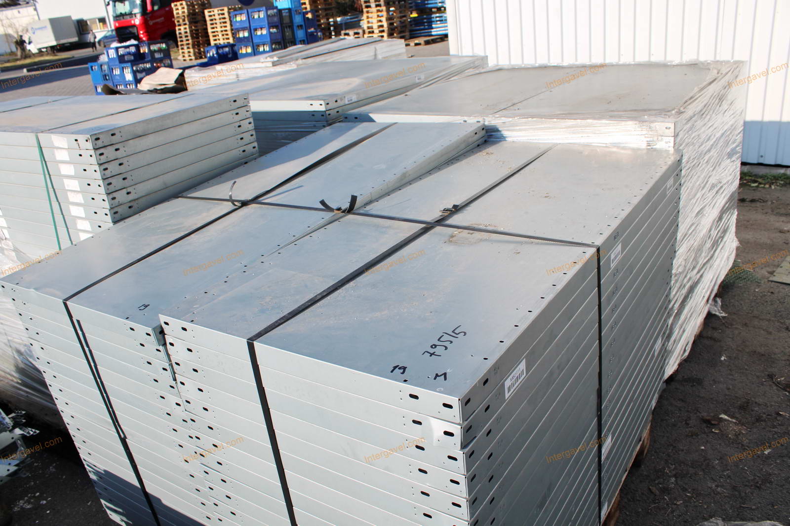 Polcos állvány elemek 32