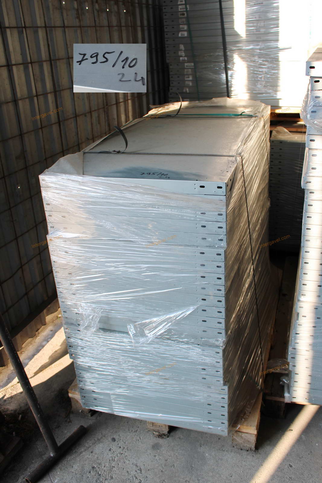 Polcos állvány elemek 47