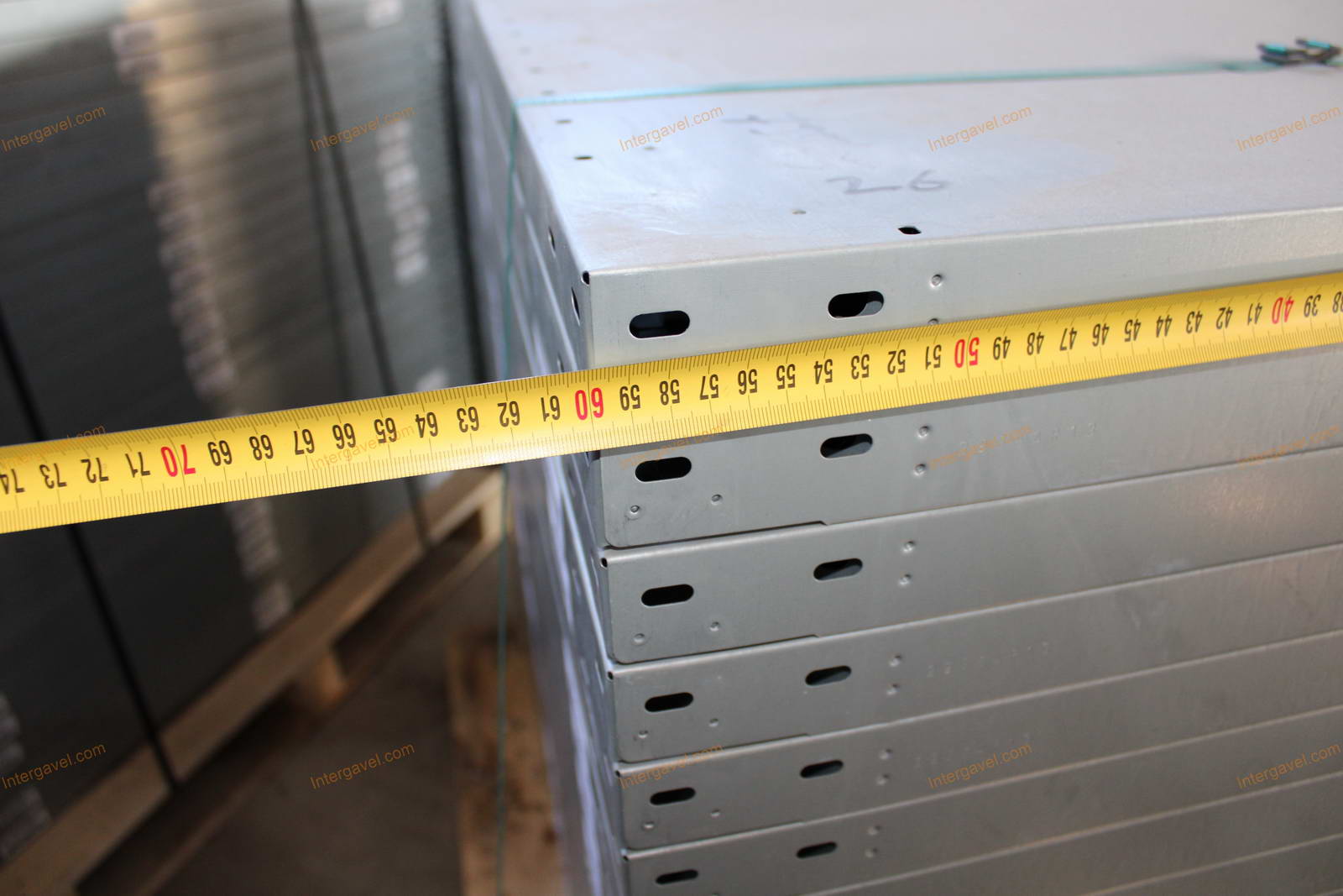 Polcos állvány elemek 56