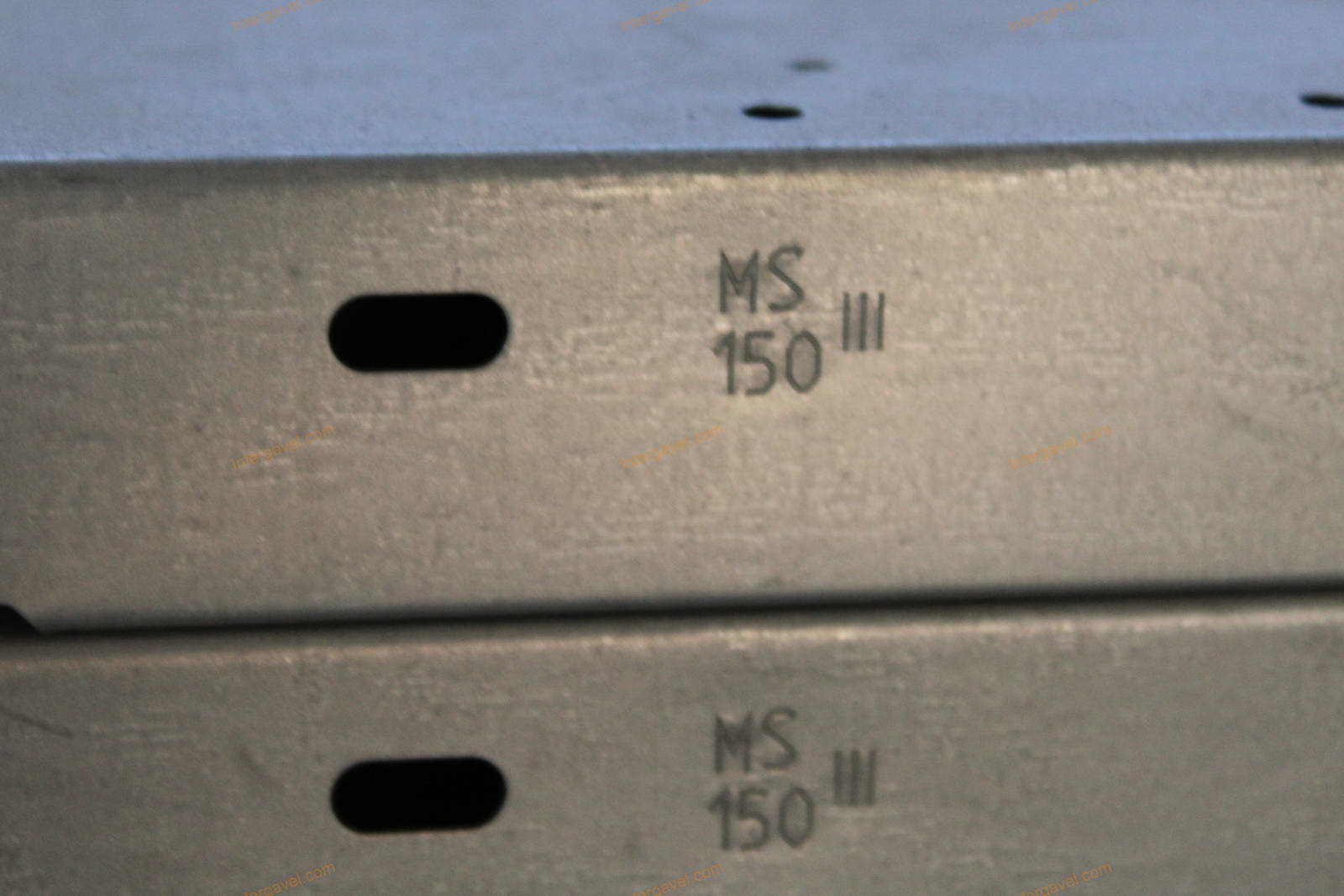 Polcos állvány elemek 57