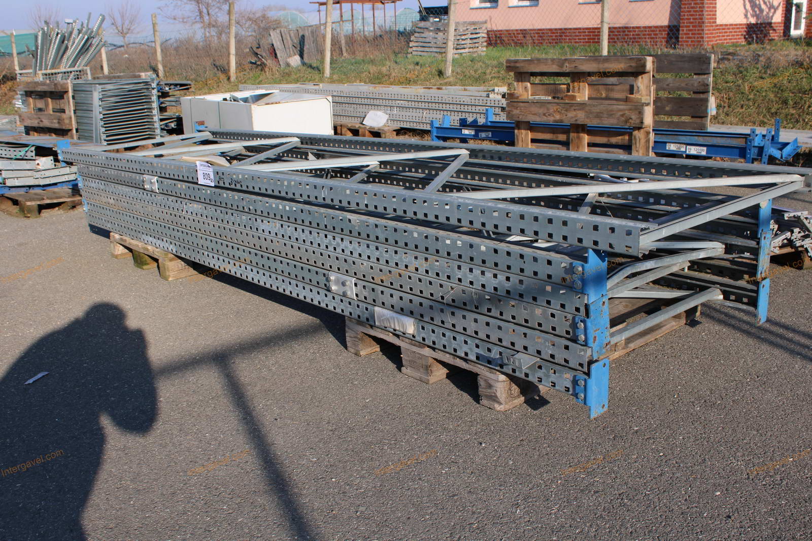 Vegyes raklapos állványelemek 2