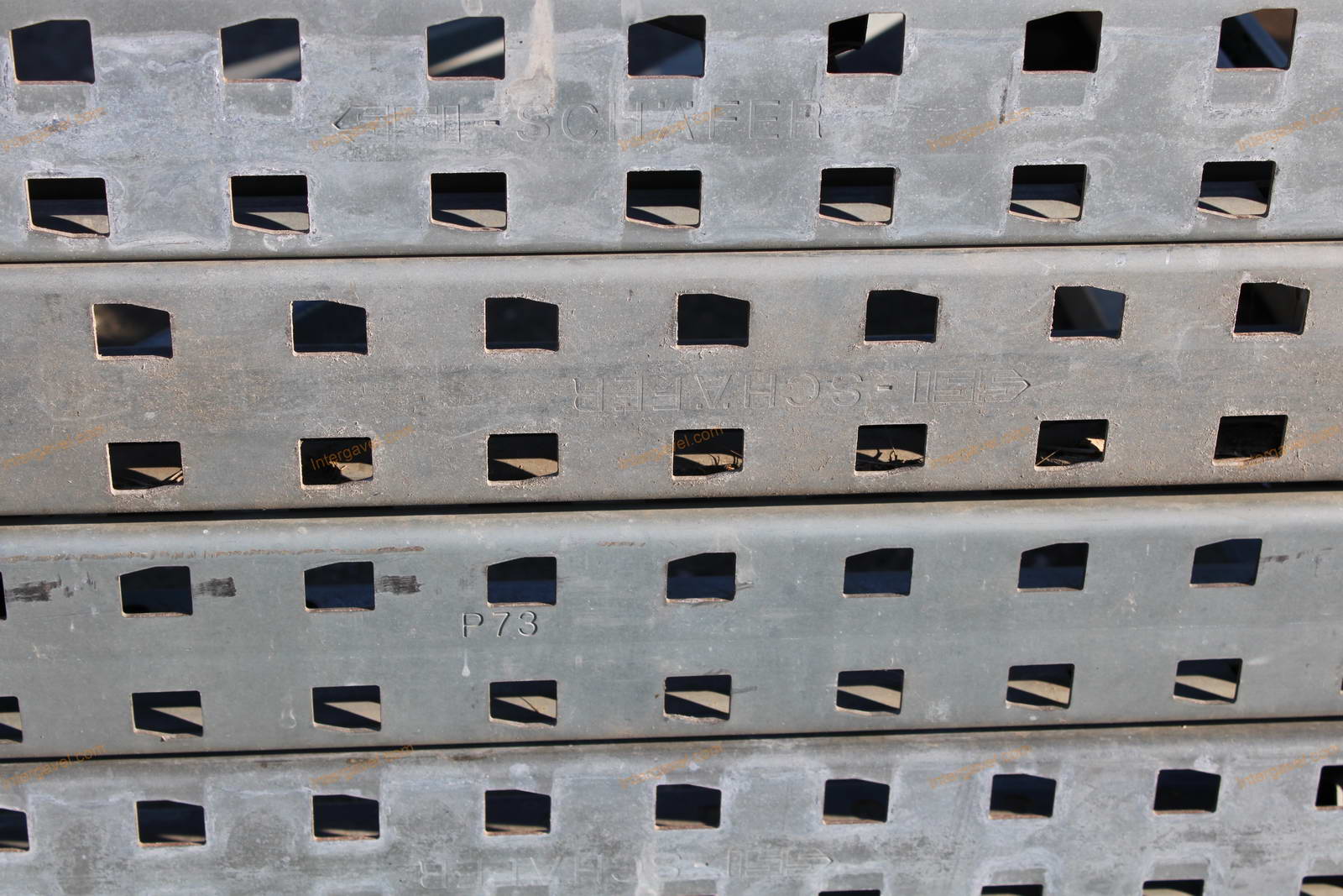 Vegyes raklapos állványelemek 3