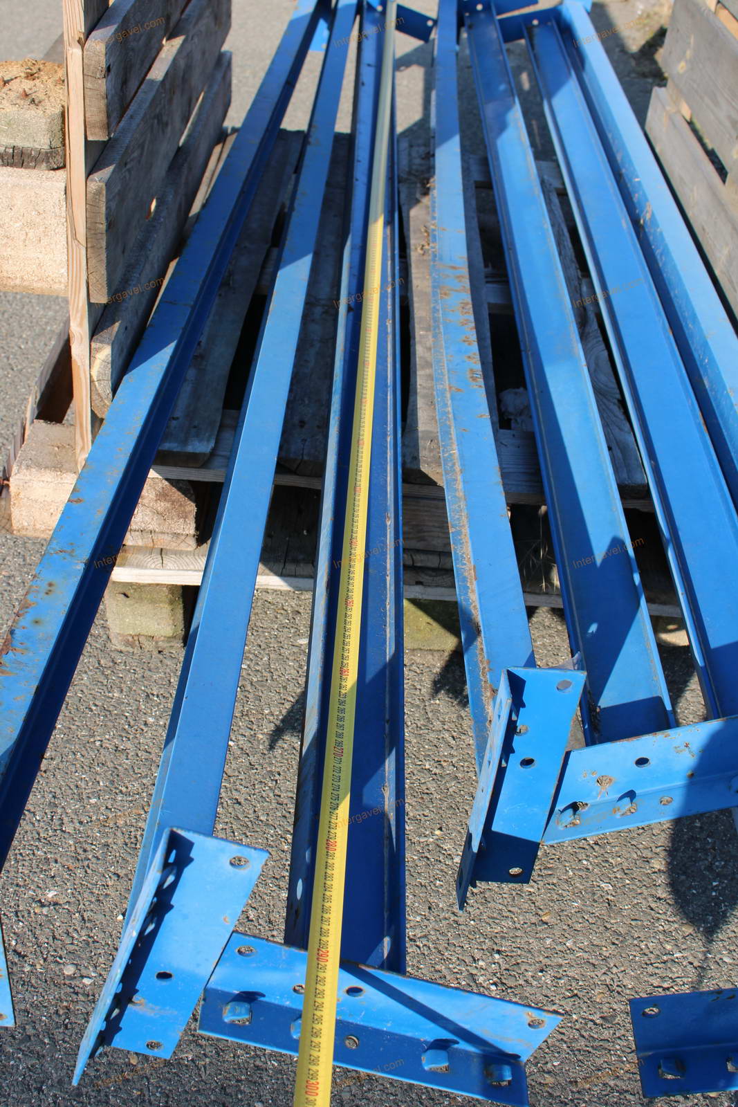 Vegyes raklapos állványelemek 13