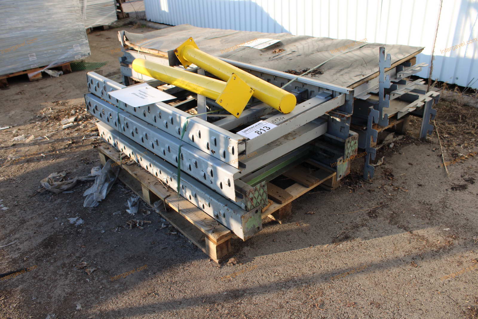 Bontott raklapos állványelemek 3