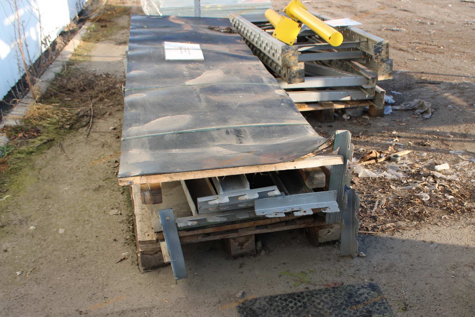 Bontott raklapos állványelemek 7