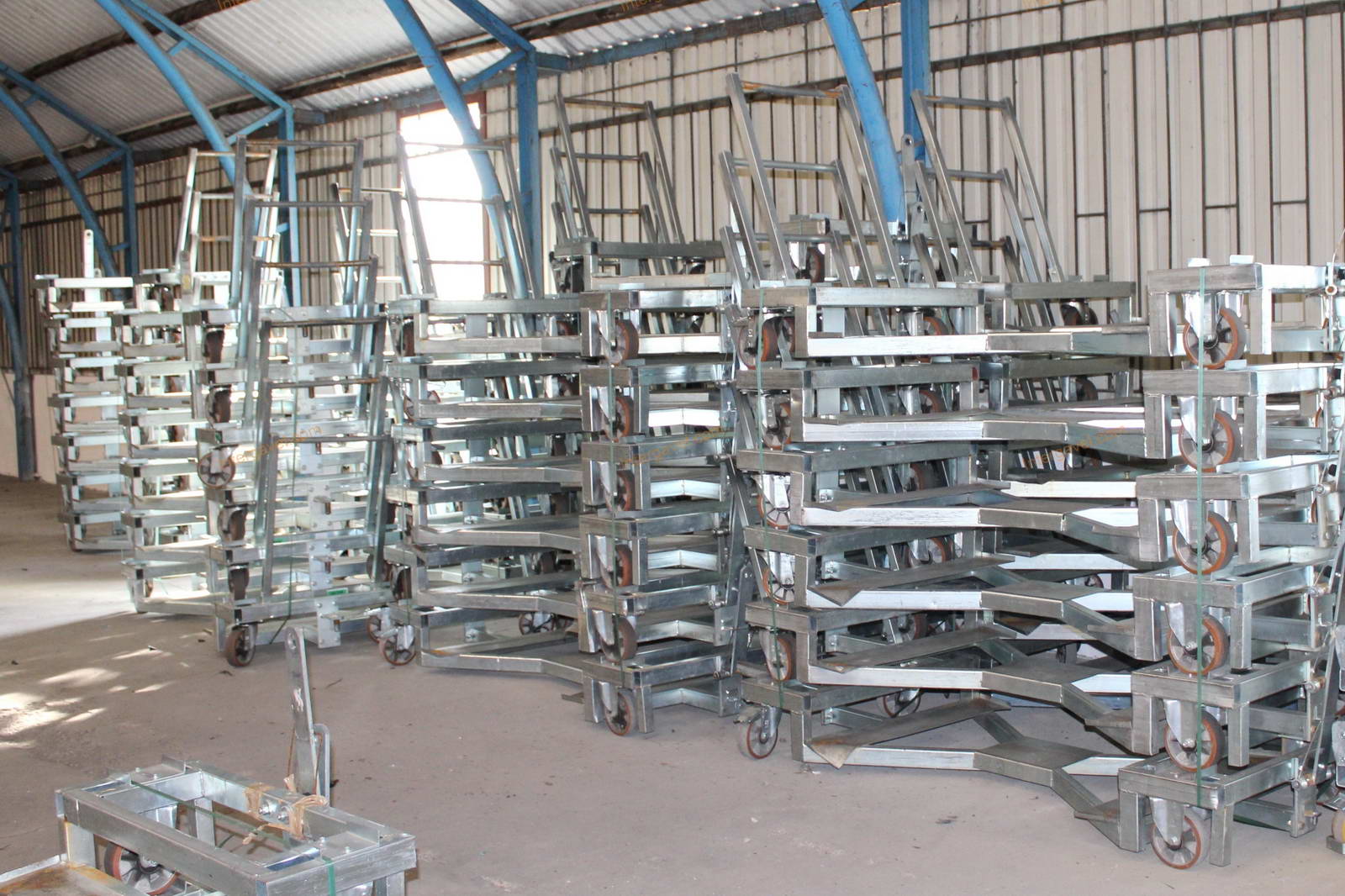 Raklapszállító kocsi 2