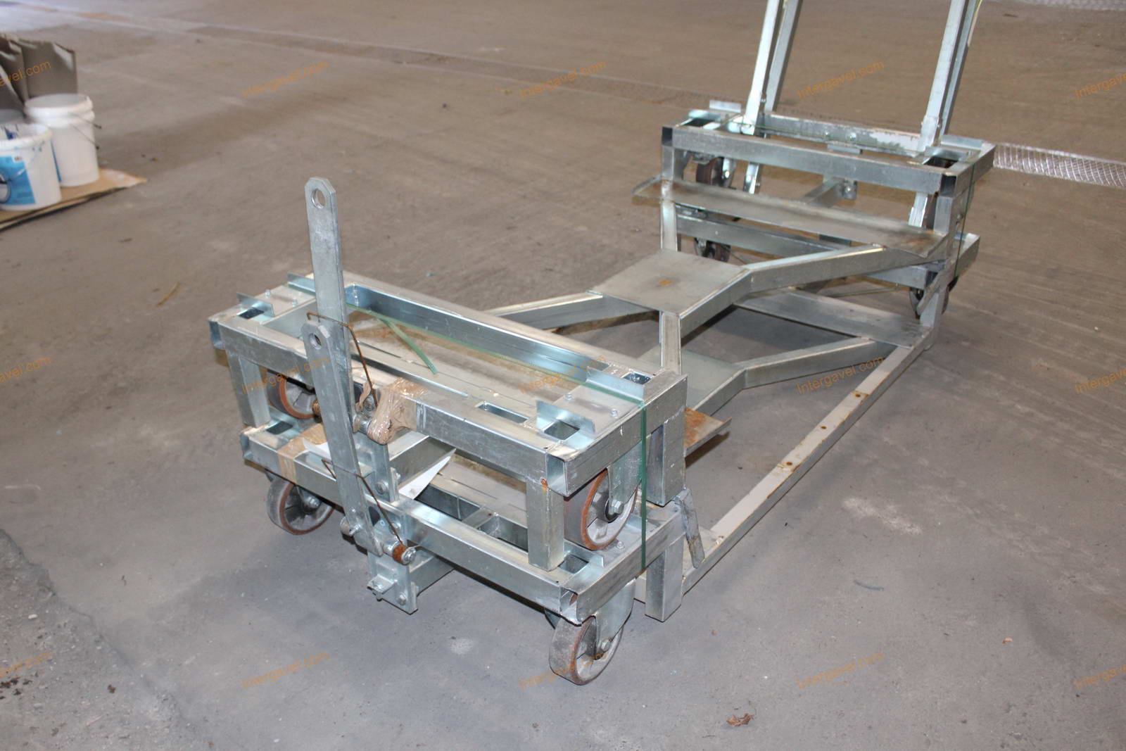 Raklapszállító kocsi 9