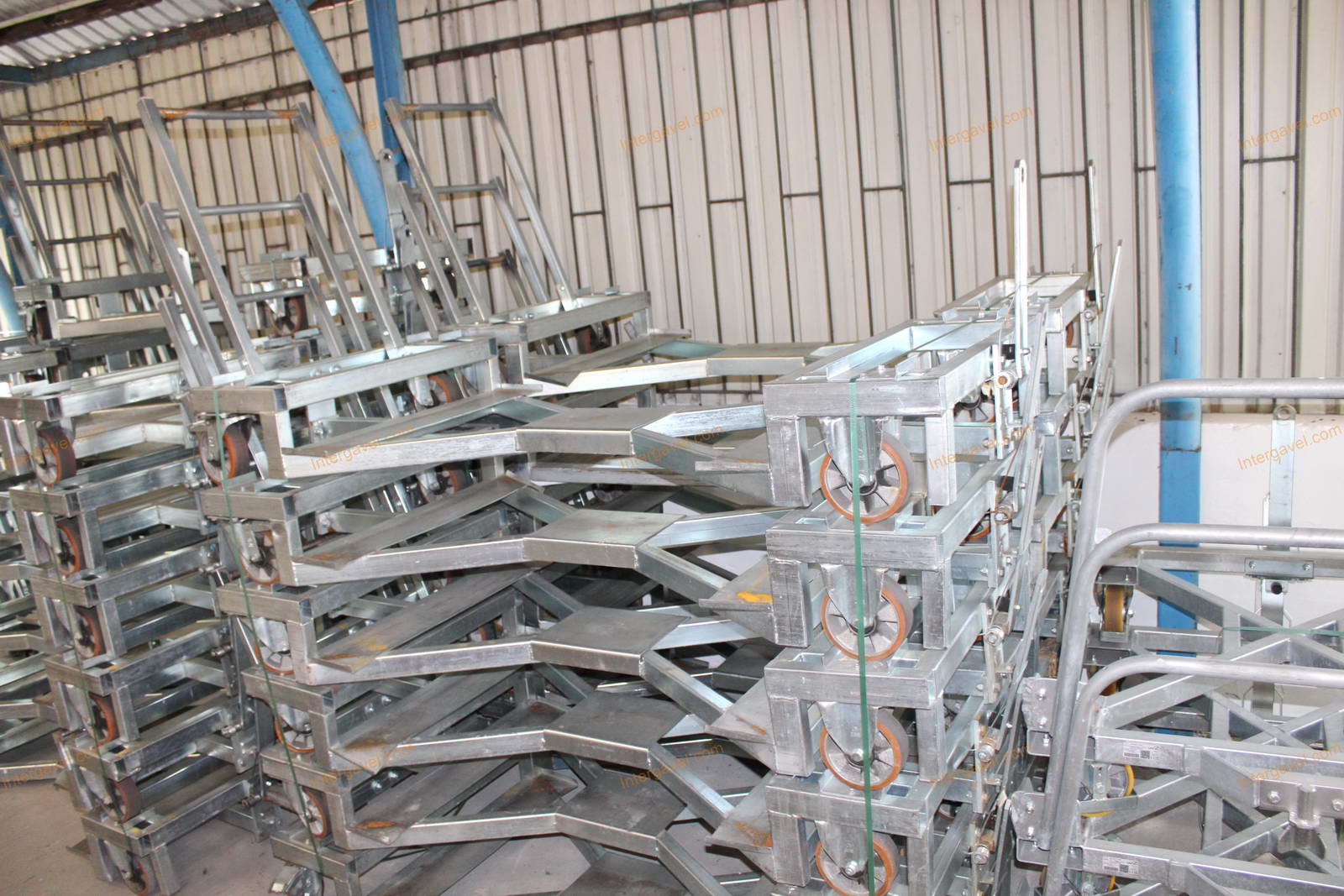 Raklapszállító kocsi 18