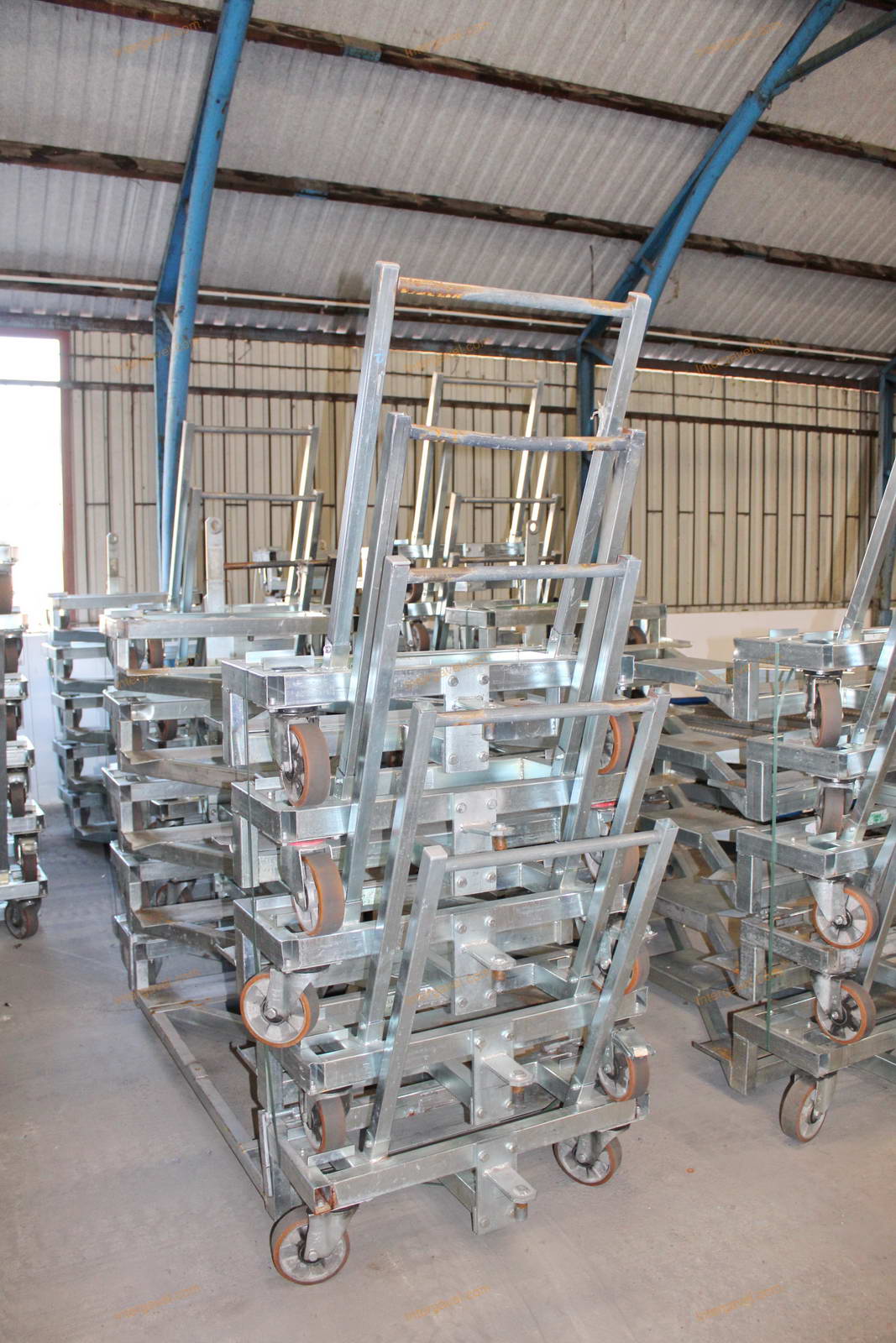 Raklapszállító kocsi 14