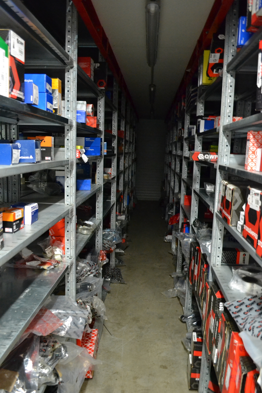 Kétszintes Schaefer polcos állványrendszer 4